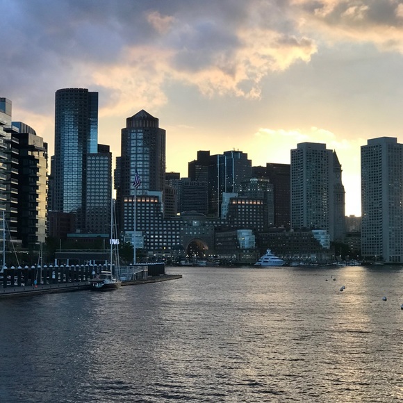 Meet your Posher, Jaclyn - Picture 1 of 1